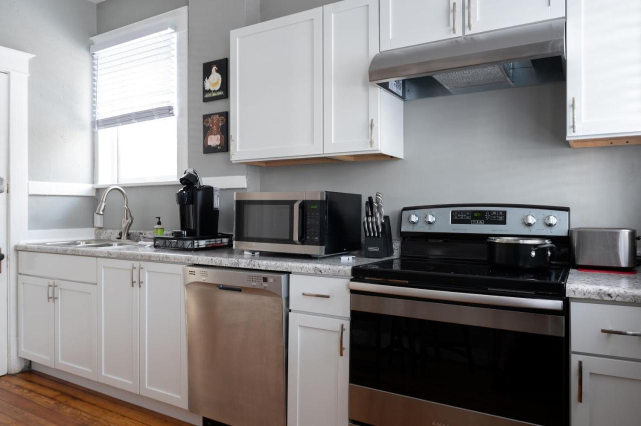 Updated 3 Bedroom Unit With Balcony! Cape Girardeau Ngoại thất bức ảnh